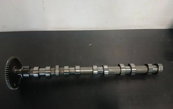 Volvo V70 Camshaft 30750759