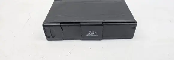 Jaguar XJ X350 CD/DVD changer 1X4318C830AC 020222 2005AP0CT0