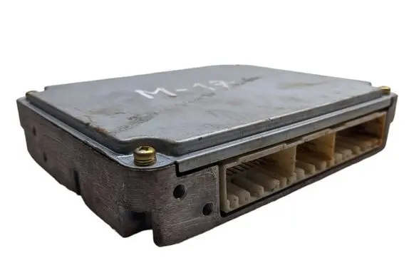 Mazda 323 F Engine control unit/module RF3F18881C 2758005072