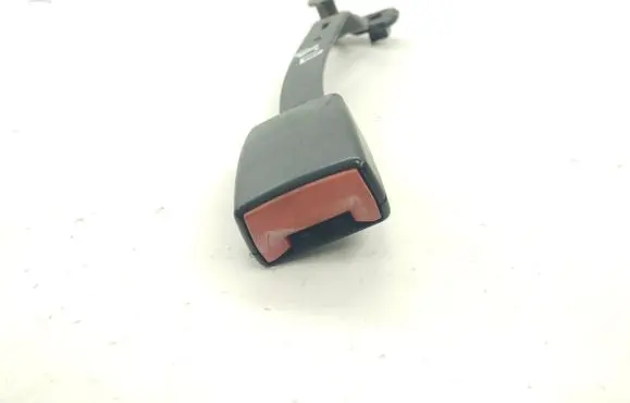 Seat Toledo II (1M) Front seatbelt buckle