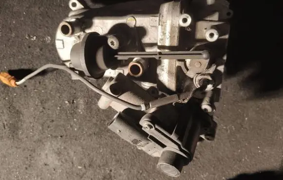 Audi A5 8T 8F EGR valve cooler 059131515R 70110616 0833300043