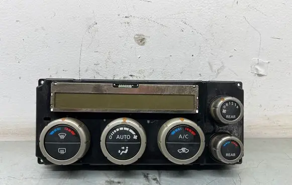 Nissan Pathfinder R51 Climate control unit 27500EB55A