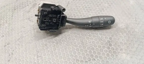 Hyundai i30 Indicator stalk 3673MA PA66GF30