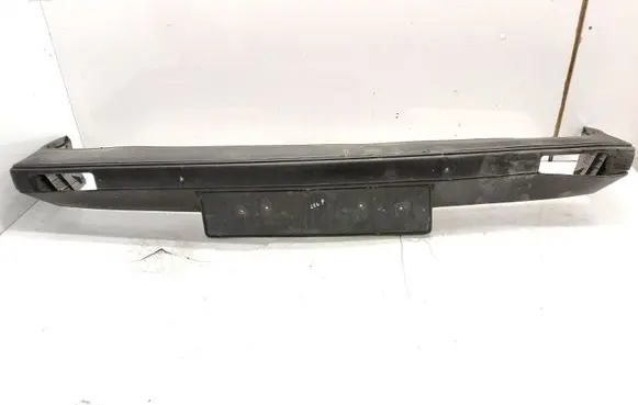 Volkswagen Polo II 86C 2F Front bumper 861807217
