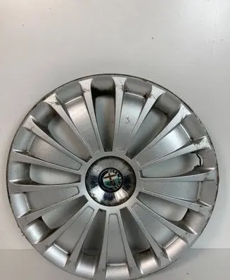 Alfa Romeo Mito R16 wheel hub/cap/trim 50508972