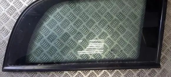 Opel Astra G Rear side window