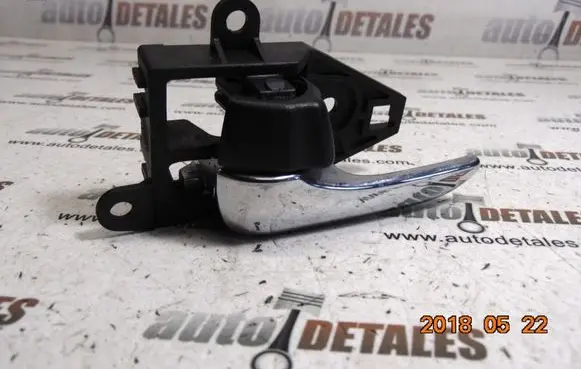 Toyota Avensis Verso Front door interior handle