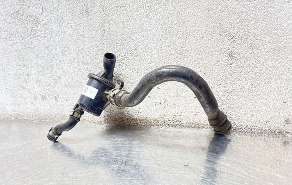 Opel Corsa D Breather/breather pipe/hose 70349704