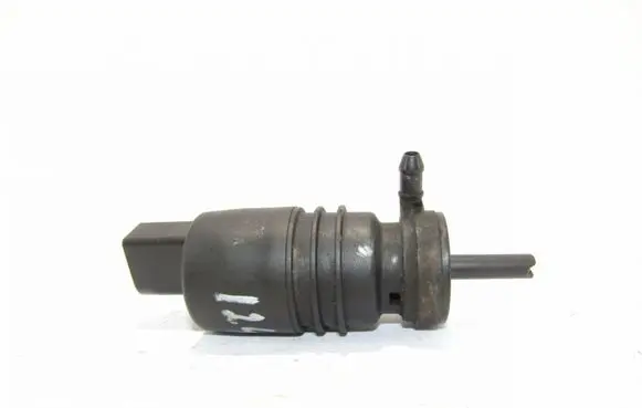 Skoda Octavia Mk2 (1Z) Windscreen/windshield washer pump