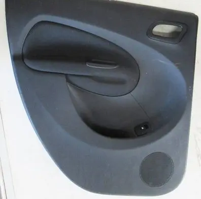 Citroen C3 Coupe rear side trim panel 98075585ZD