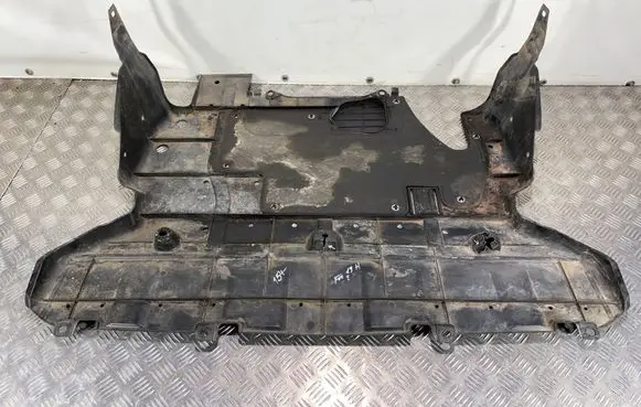 Subaru Forester SK Engine splash shield/under tray 56410SJ000