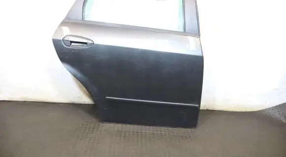 Fiat Linea Rear door
