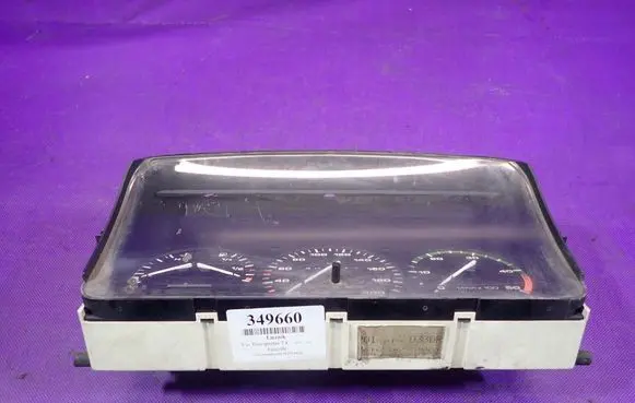 Volkswagen Transporter - Caravelle T4 Speedometer (instrument cluster) 701919033DR