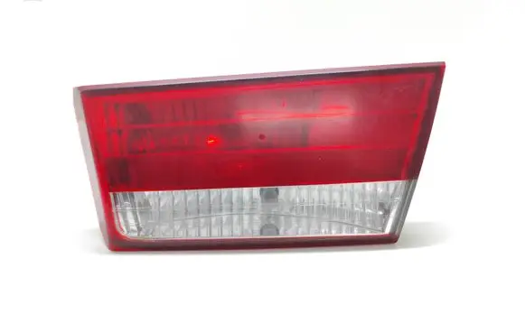 Hyundai Sonata Tailgate rear/tail lights