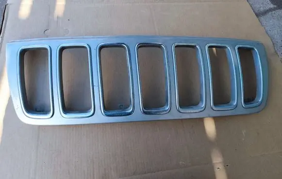Jeep Grand Cherokee (WJ) Front grill 5GL79TRMAA