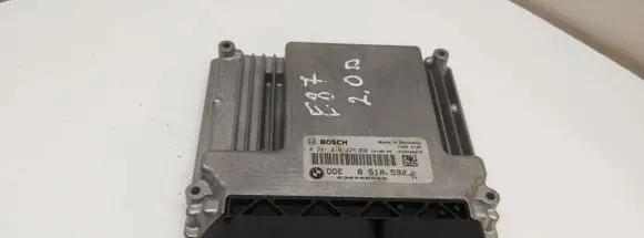 BMW 1 E81 E87 Engine control unit/module 0281016925 8510592
