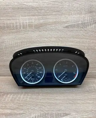 BMW 5 E60 E61 Speedometer (instrument cluster) 6974577 110080213 487
