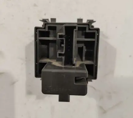 Renault Megane II Headlight level height control switch 8200095495B