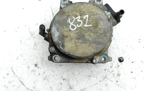 Jeep Cherokee Vacuum pump
