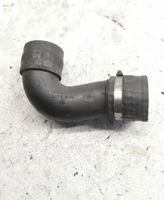 Volvo XC70 Air intake duct part 30751920