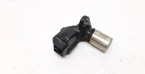 Volvo V70 Crankshaft position sensor 30713485