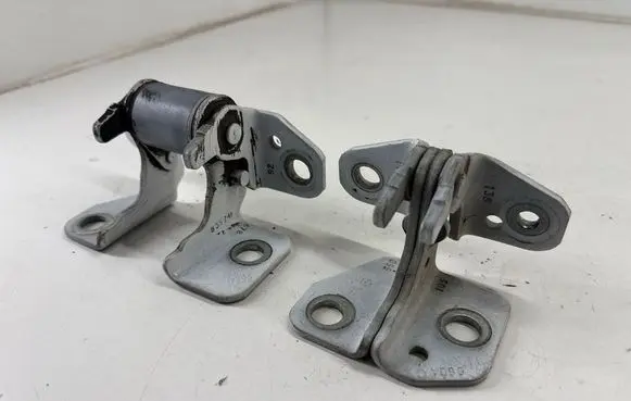 Jeep Grand Cherokee Front door hinge set 55113660AC 85574F 55113660AA