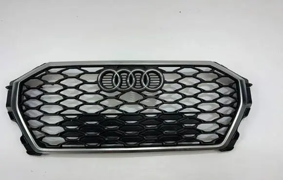 Audi Q3 F3 Front grill