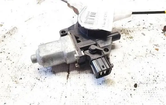 Subaru Legacy Front door window regulator motor 912070