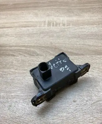 Volkswagen Jetta V ESP acceleration yaw rate sensor 1K0907655D 10170103643