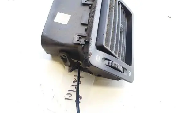 Citroen Jumpy Dash center air vent grill 9634499077