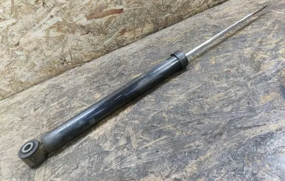 Dacia Sandero Rear shock absorber/damper 562107788R
