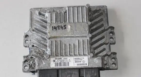 Renault Megane II Engine control unit/module 8200843713 S122326114A 8200807626