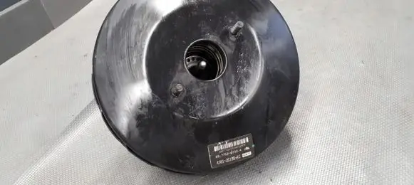 Ford Fiesta Brake booster