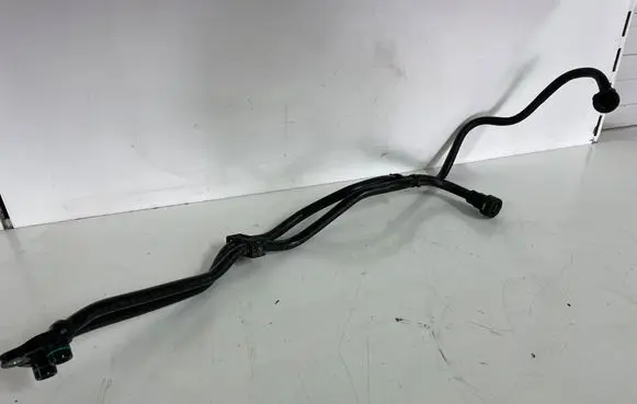 Gearbox oil cooler pipe/hose