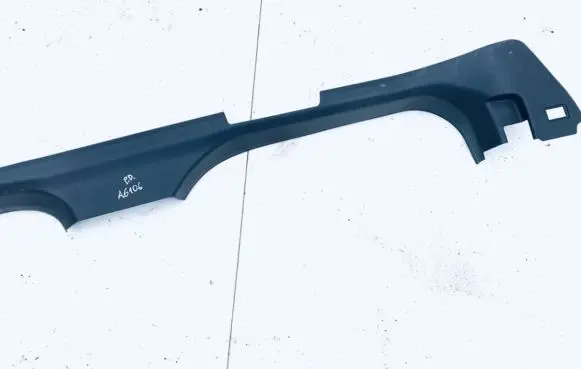 Front sill trim cover