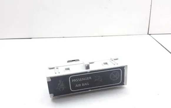 Opel Vivaro Seat belt warning relay 248804435R 2195892