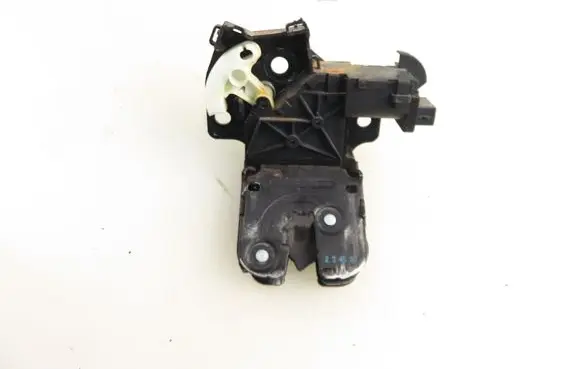 Audi A4 S4 B7 8E 8H Tailgate/trunk/boot lock/catch/latch 8P4827505C