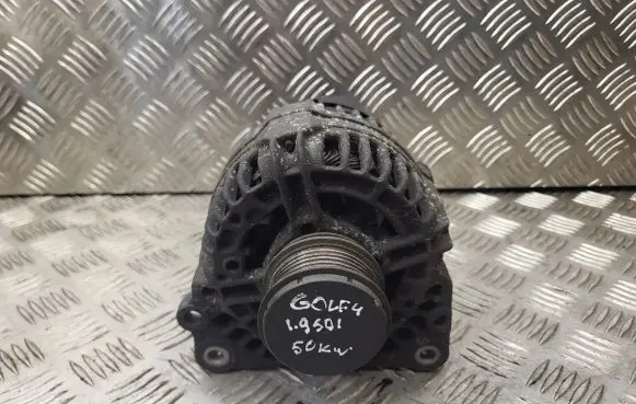 Volkswagen Golf IV Generator/alternator 038903023L