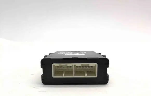 Toyota Prius (XW30) Central body control module 8953576010