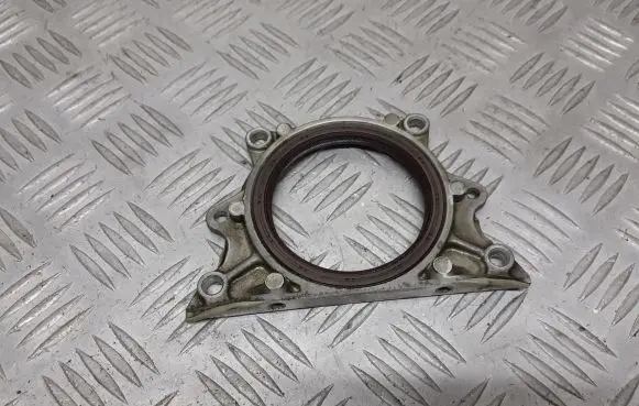 Toyota Yaris Crankshaft Holder 