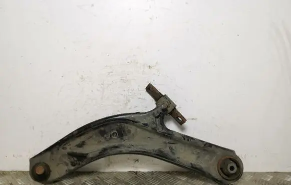 Nissan X-Trail T32 Front lower control arm/wishbone