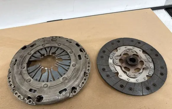 Skoda Octavia Mk2 (1Z) Clutch set kit 3082001409