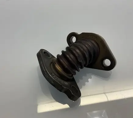 Mercedes-Benz E W211 EGR valve line/pipe/hose A6421400308 6421400308