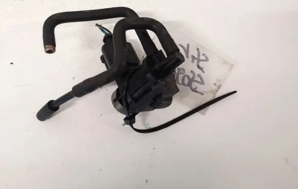 Volkswagen Touran I Turbo solenoid valve 1j0906283c