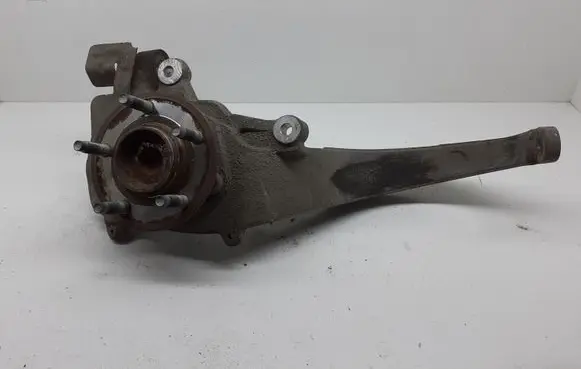 Jaguar XF Front wheel hub