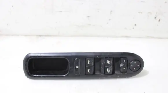 Peugeot 407 Electric window control switch