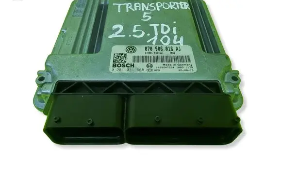 Volkswagen Transporter - Caravelle T5 Engine control unit/module 070906016AJ 1039S07534 0281011568