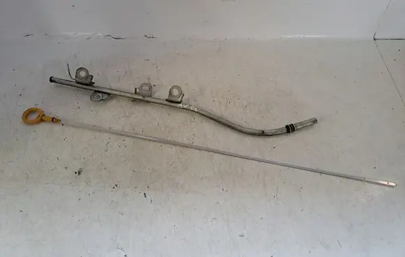 Toyota Avensis T270 Oil level dip stick 1145226030 1530126070