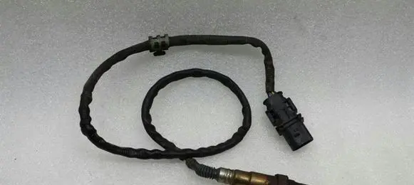 Mercedes-Benz C W203 Lambda probe sensor A0035427118
