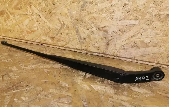 Toyota Hilux (AN10, AN20, AN30) Front wiper blade arm 272W 2374 6902